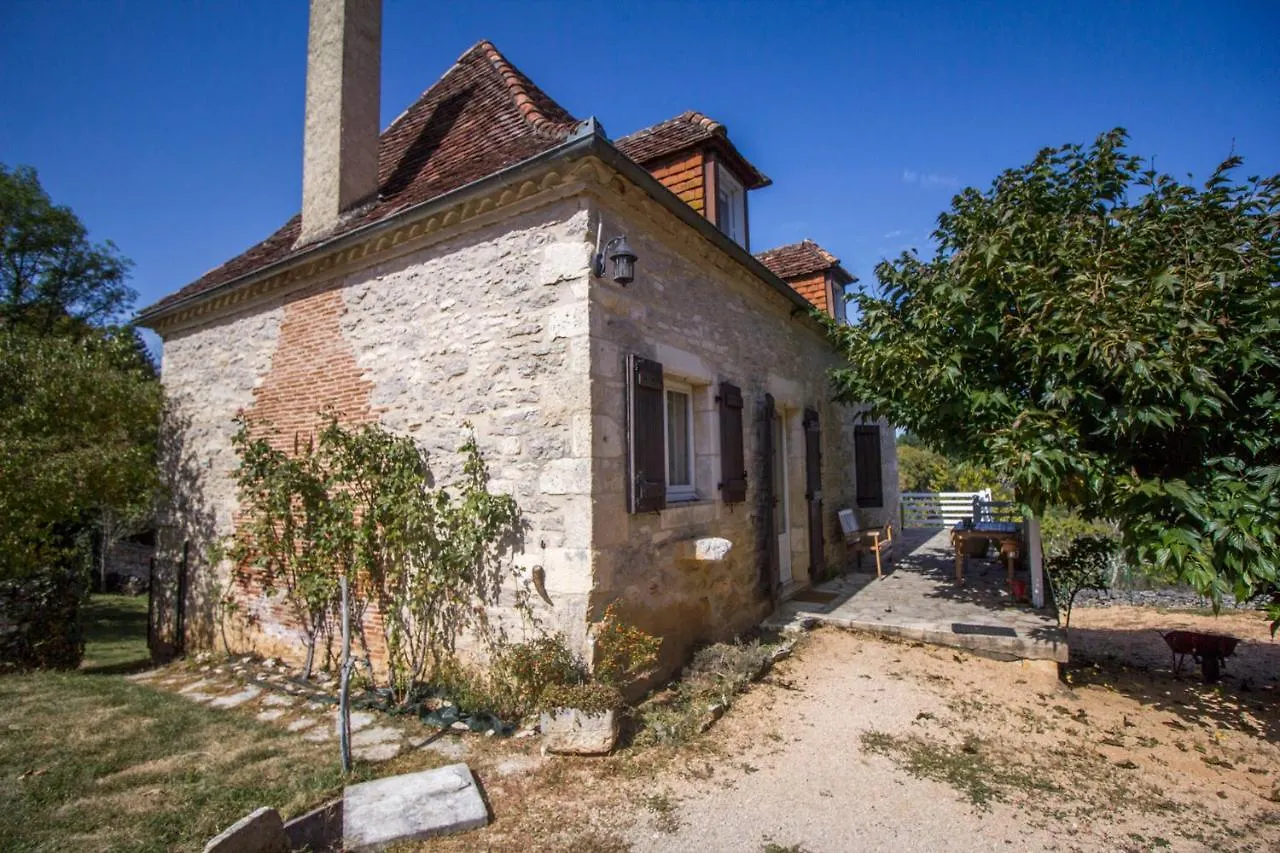 Maison De Campagne Avec Panorama Exceptionnel Lacave  Lacave (Lot)