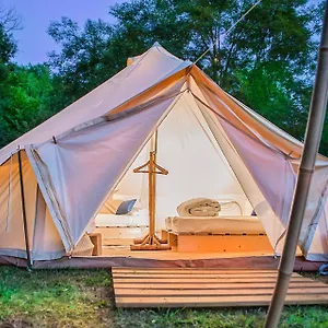  Campo de lujo Lodg'ing Nature Camp Dordogne